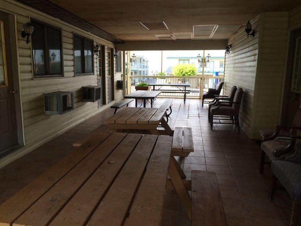 Villa Nova Motel วาซากาบีช ภายนอก รูปภาพ